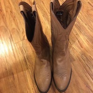Men’s Nocona cowboy boots